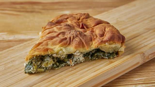 Where Locals Actually Go for Coffee and Pastries in Athens