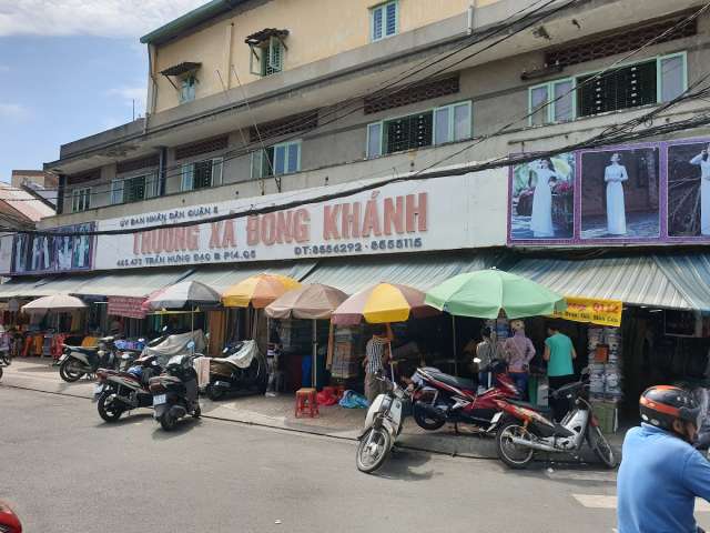 Soai Kinh Lam Fabric Market