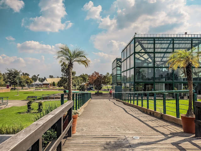 Bicentenario Park