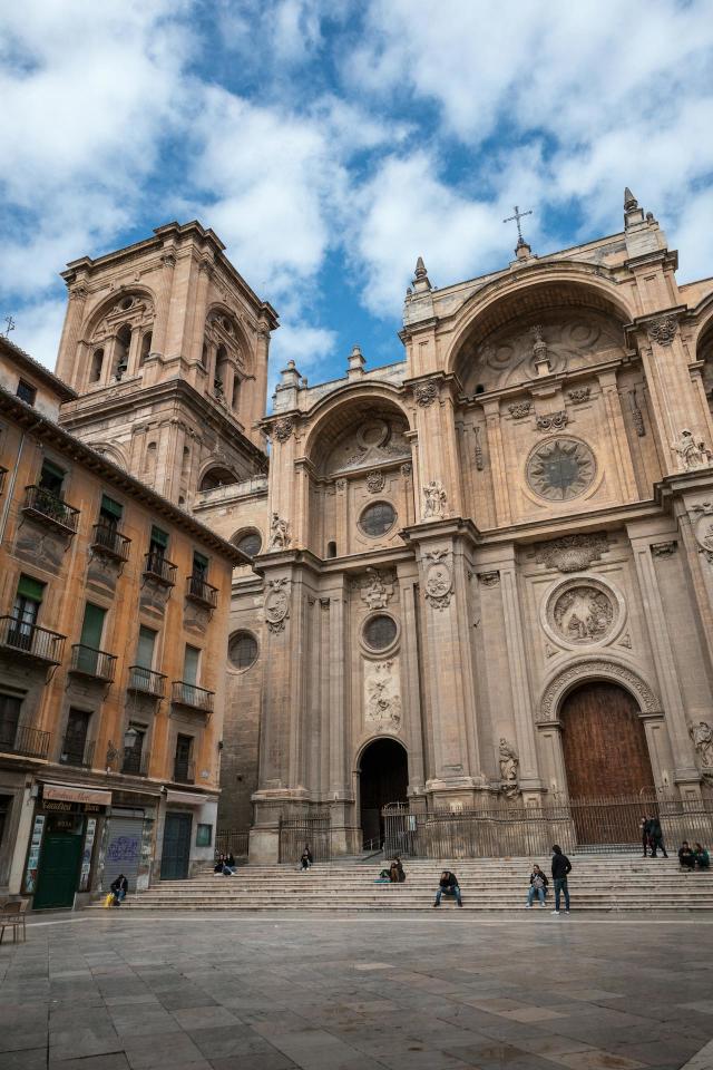 Introduction To The History of Granada (2 hours)