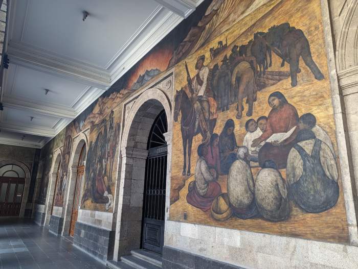 Murales de la Secretaría de Educación Pública