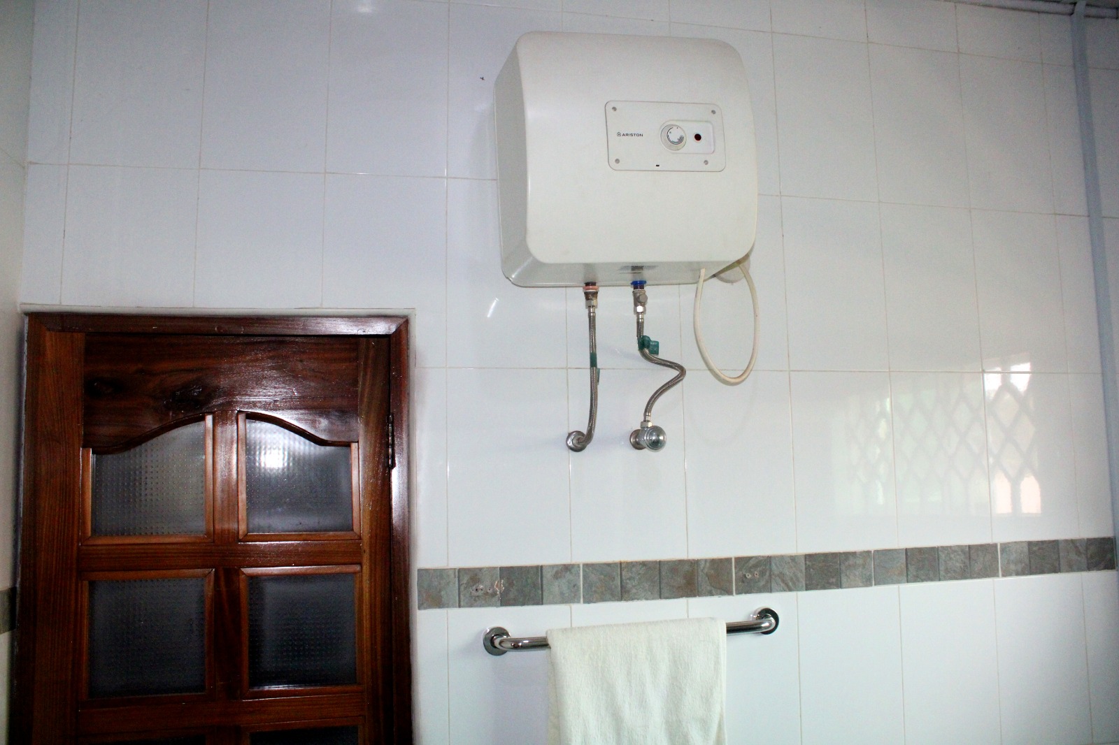 Christie's Homestay — Kitchen