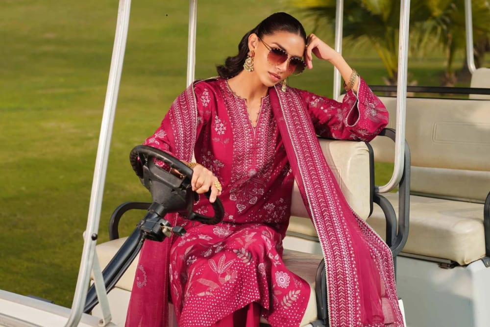 Pakistani Dress Online – Luxury & Casual Styles