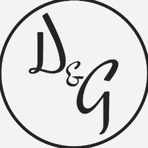 Dames N' Games Topless Sports Bar Los Angeles
