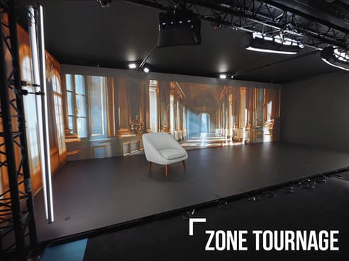 Grand plateau décor bibliothèque