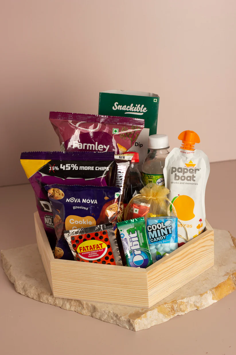 Chill & Cheer Wedding Room Hamper