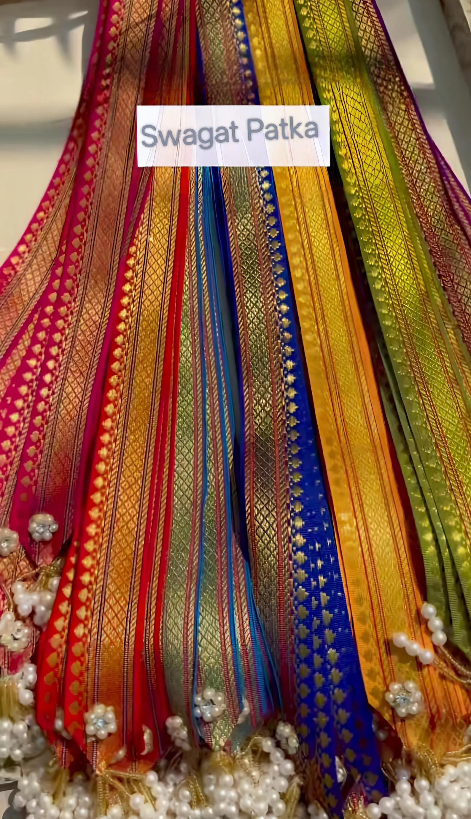 guest welcome garland