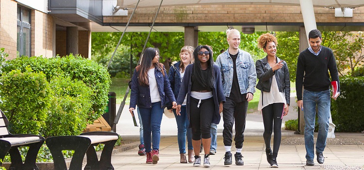 992-university-of-roehampton-ingiltere-universite-4-jpg