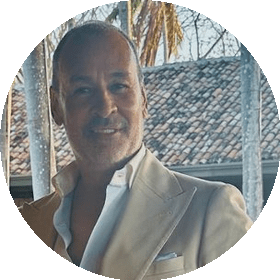 César Zango