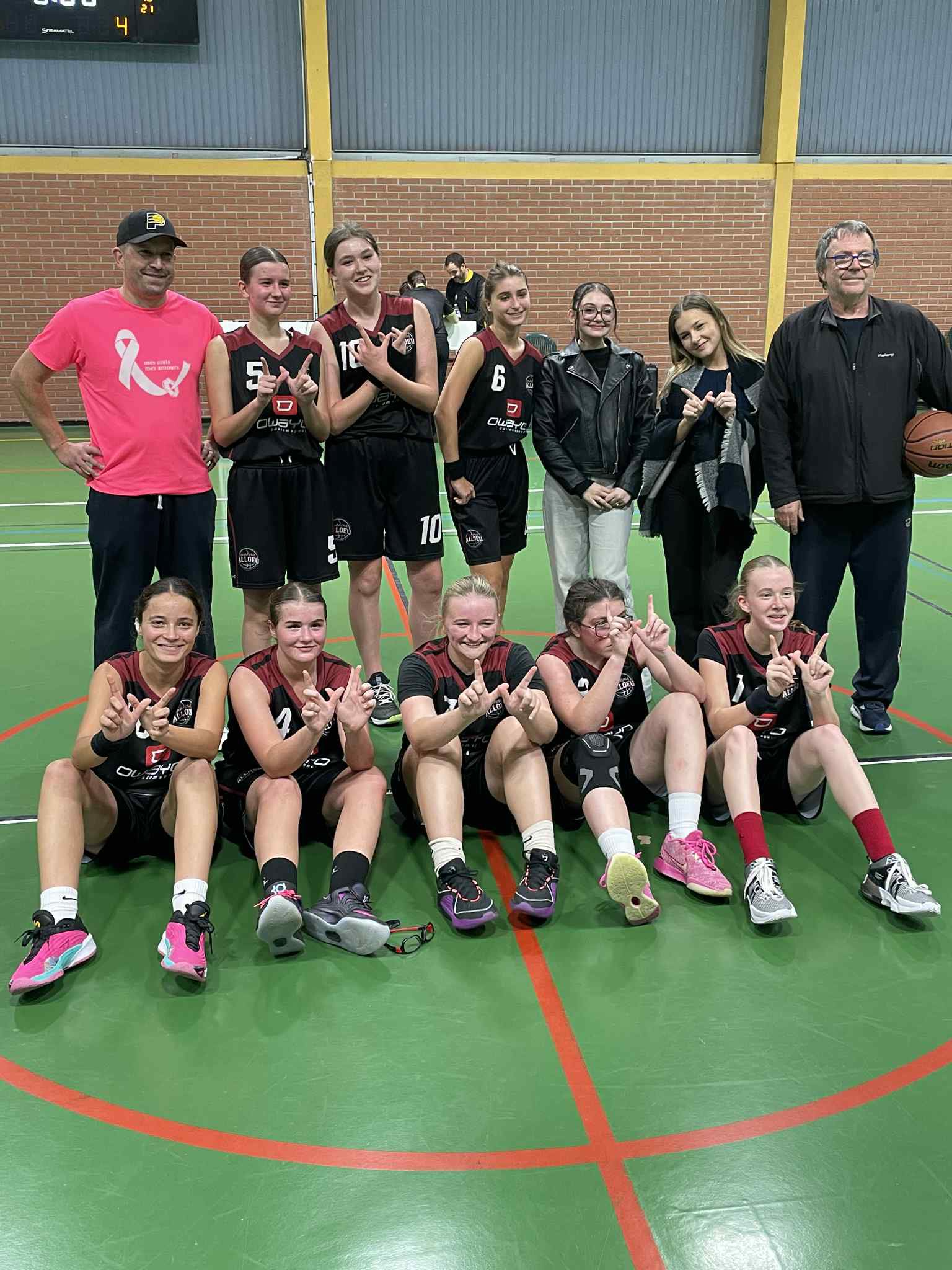 Image 4 - Alloeu Basket Club