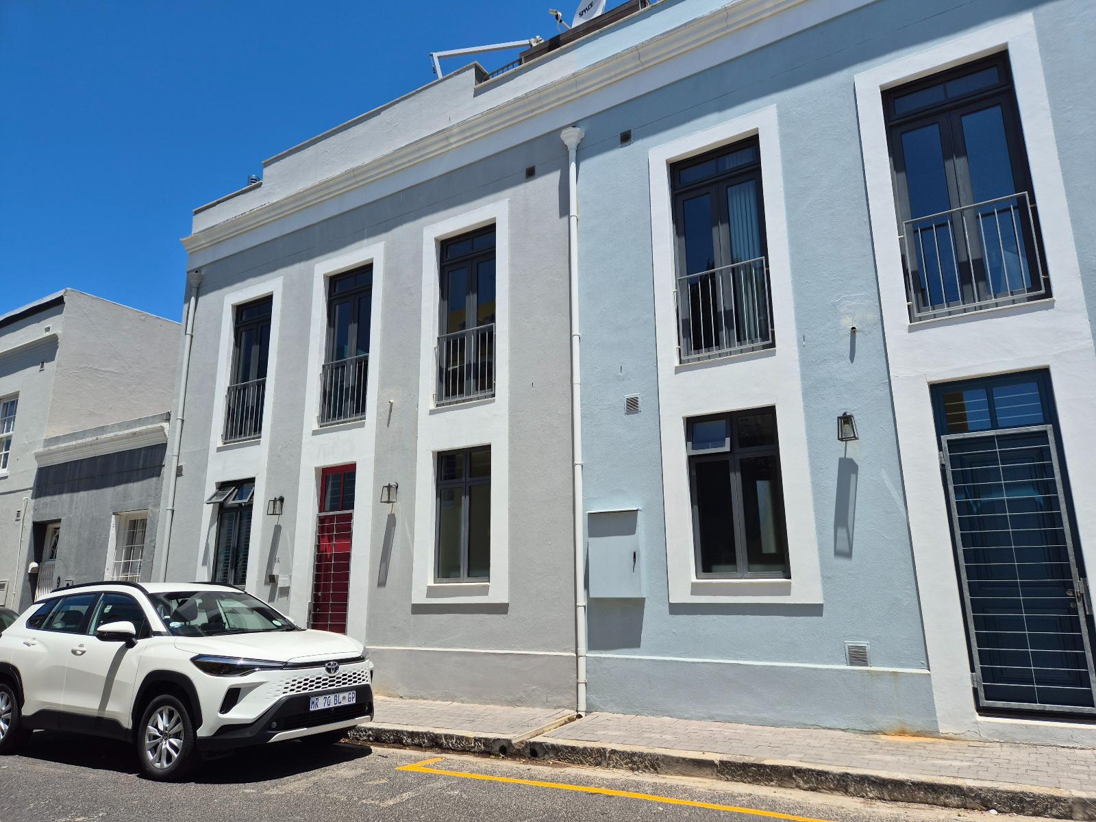 9a Loader Street - Exterior street view