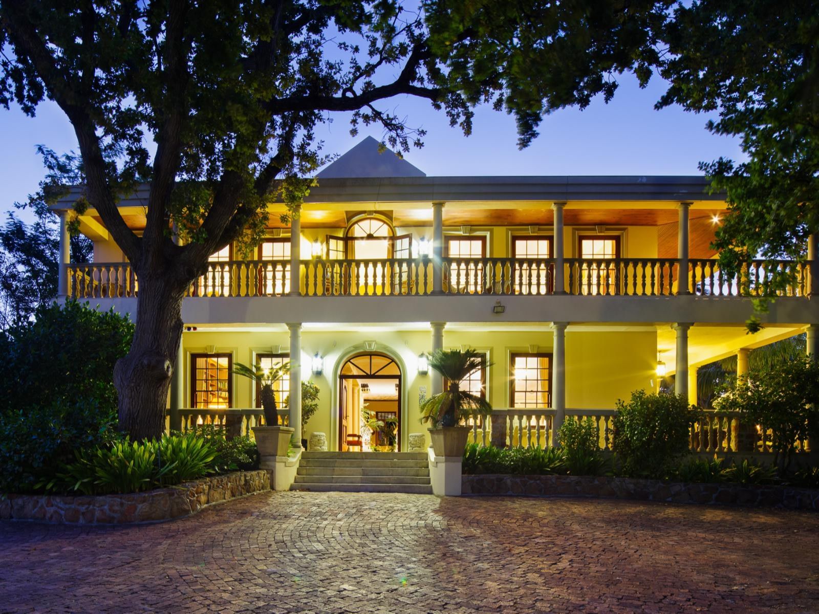 Ibis House