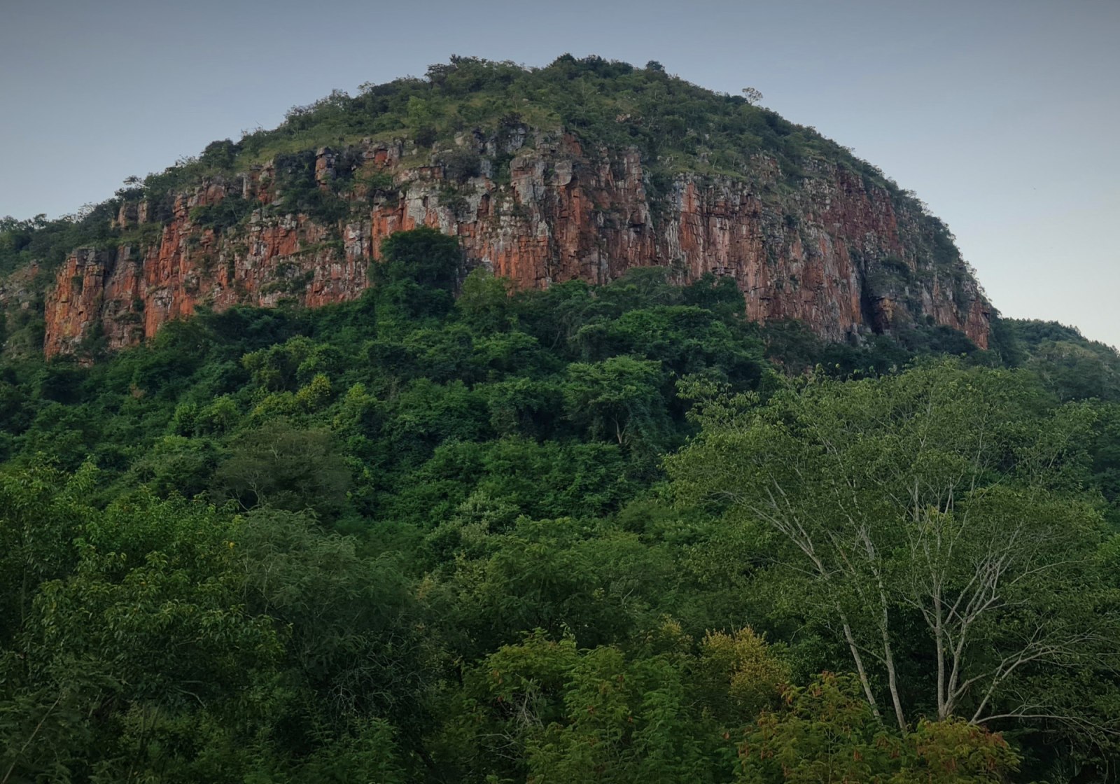 Mbizane Escarpment Retreat
