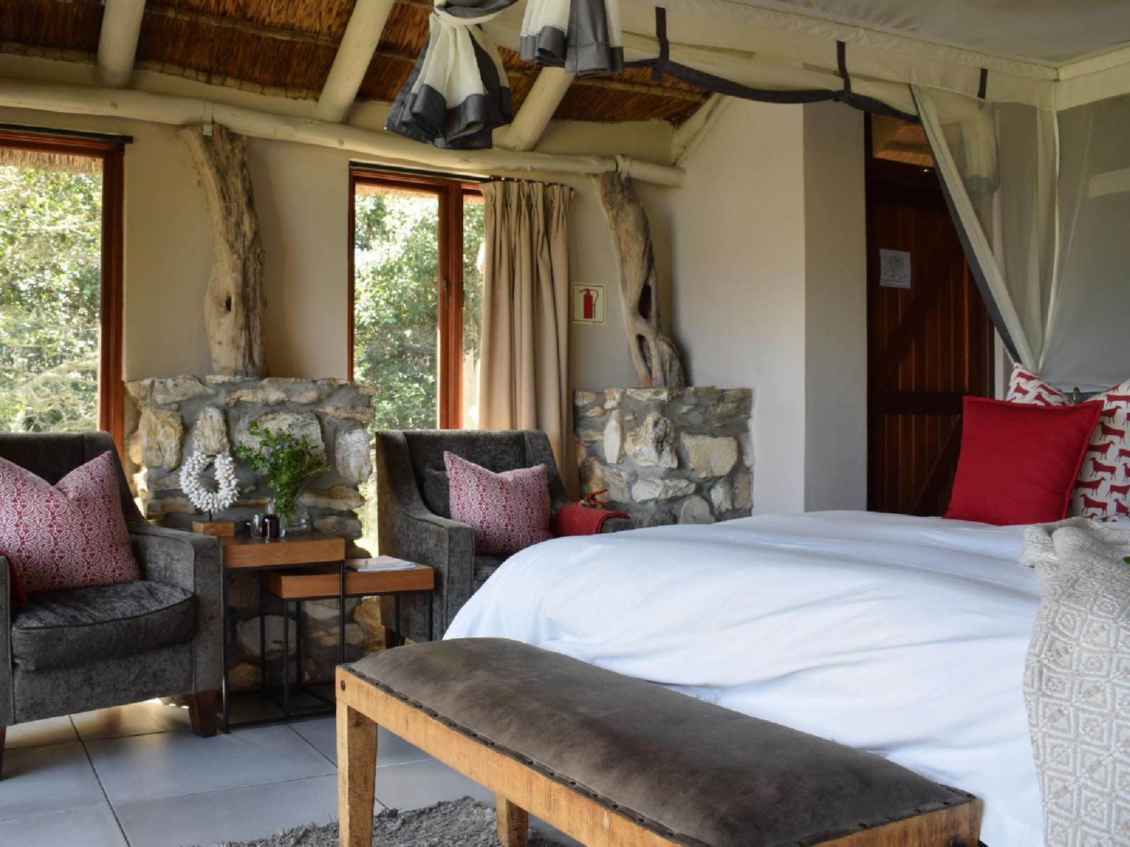 MOSAIC Lagoon Lodge