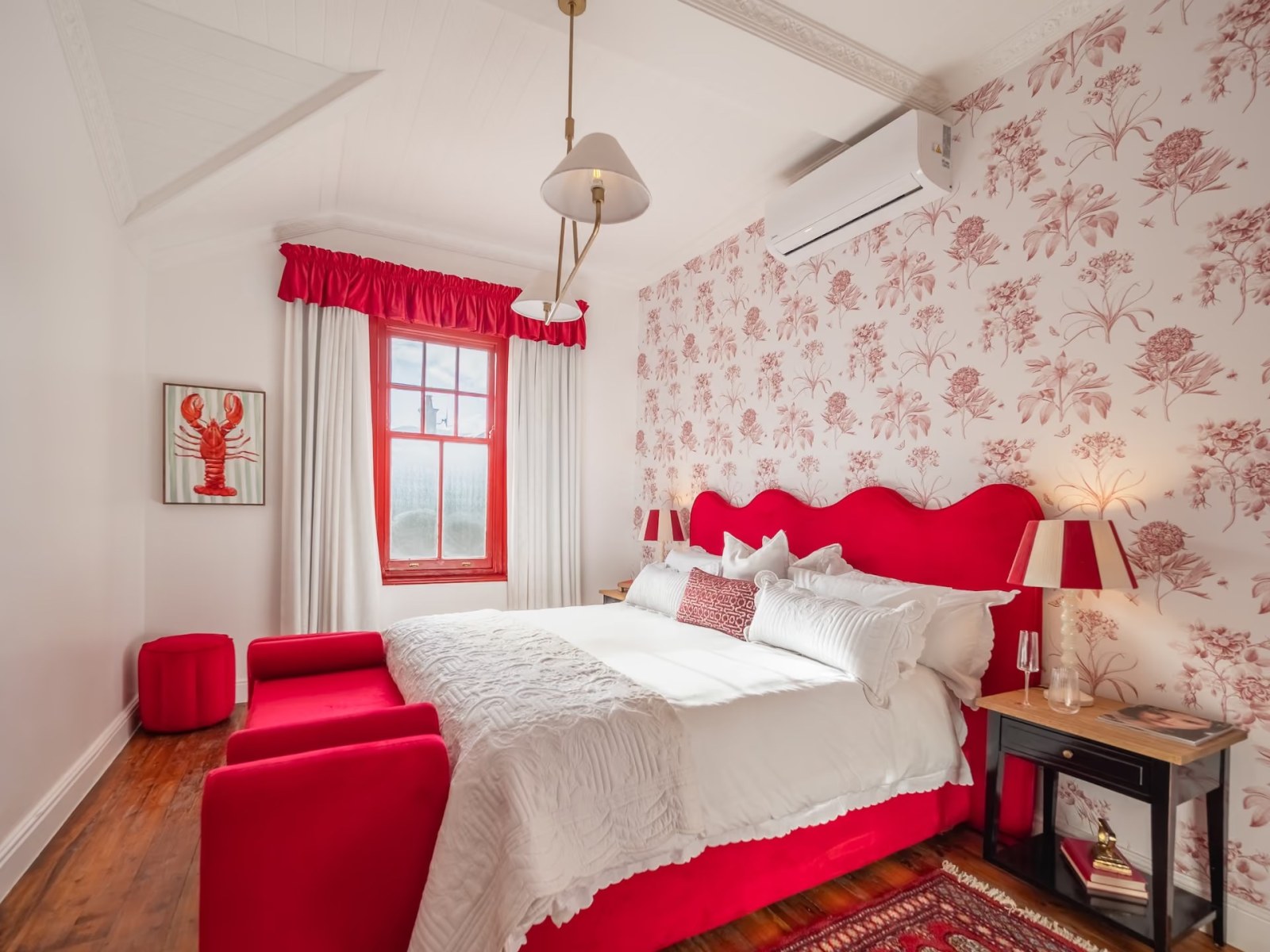 Luxury room at Tintswalo Summer House