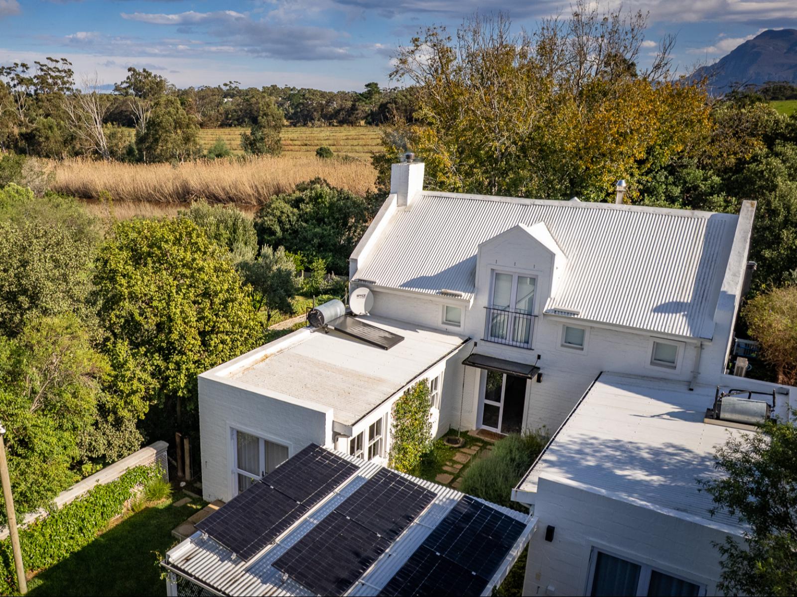 Riverside Cottage - Stanford Country Cottages
