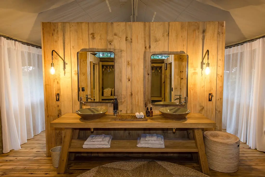 Honeymoon Tent
