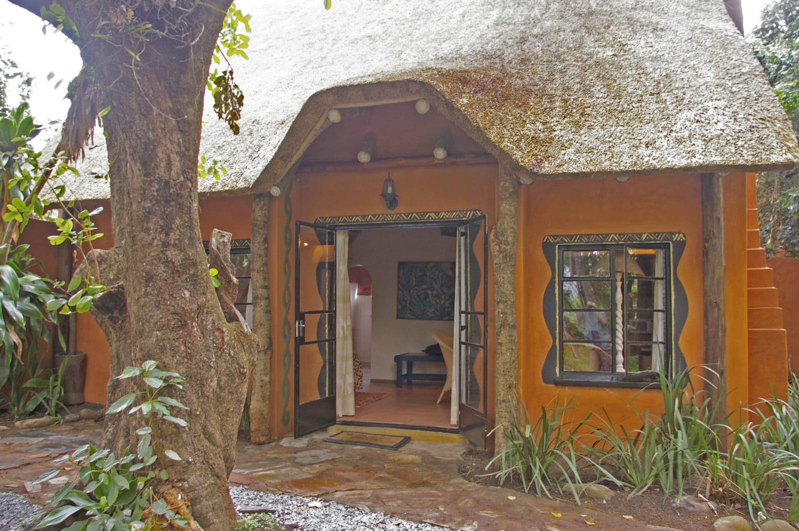 Mountain-Facing Room