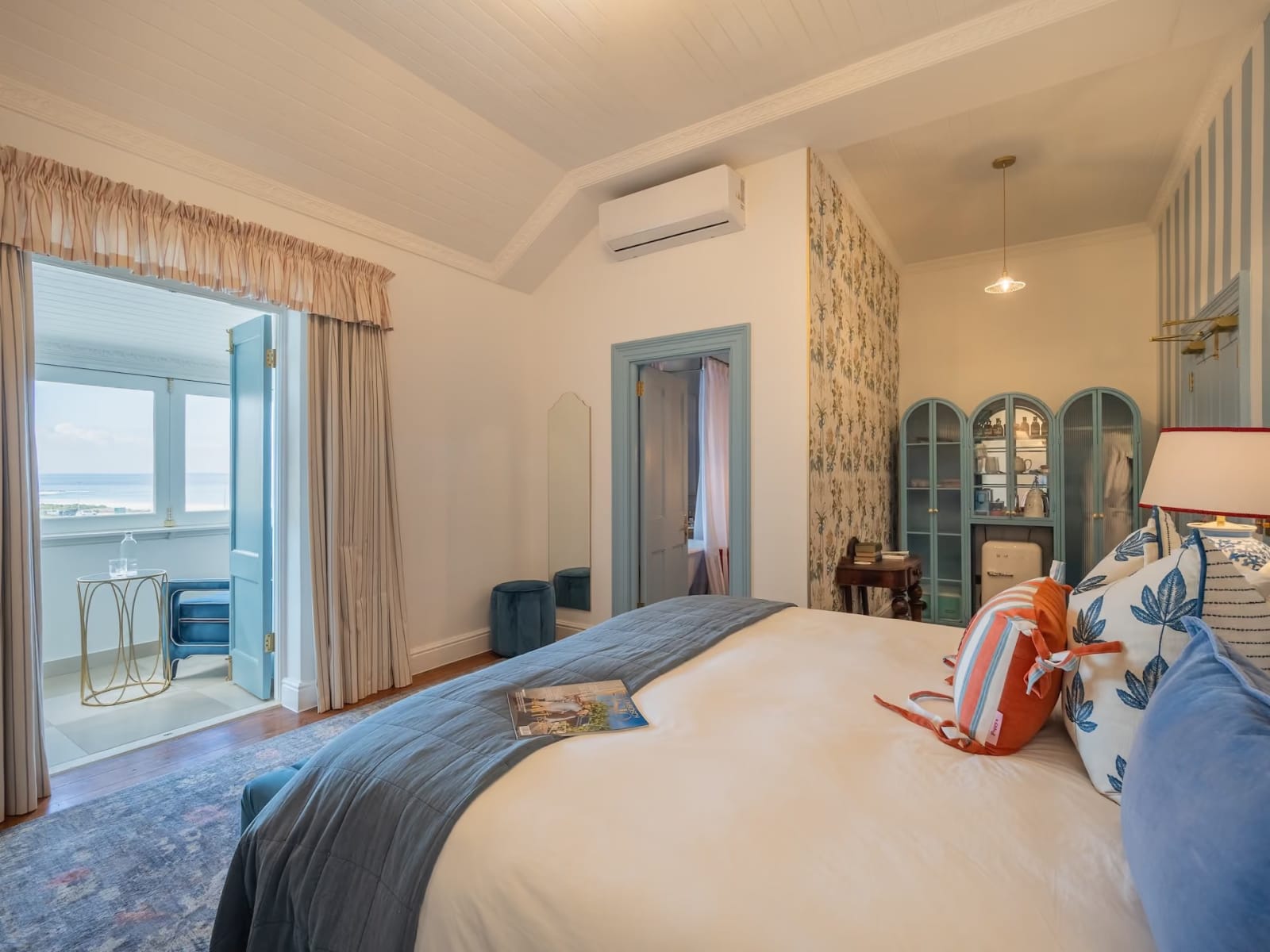 Honeymoon room at Tintswalo Summer House