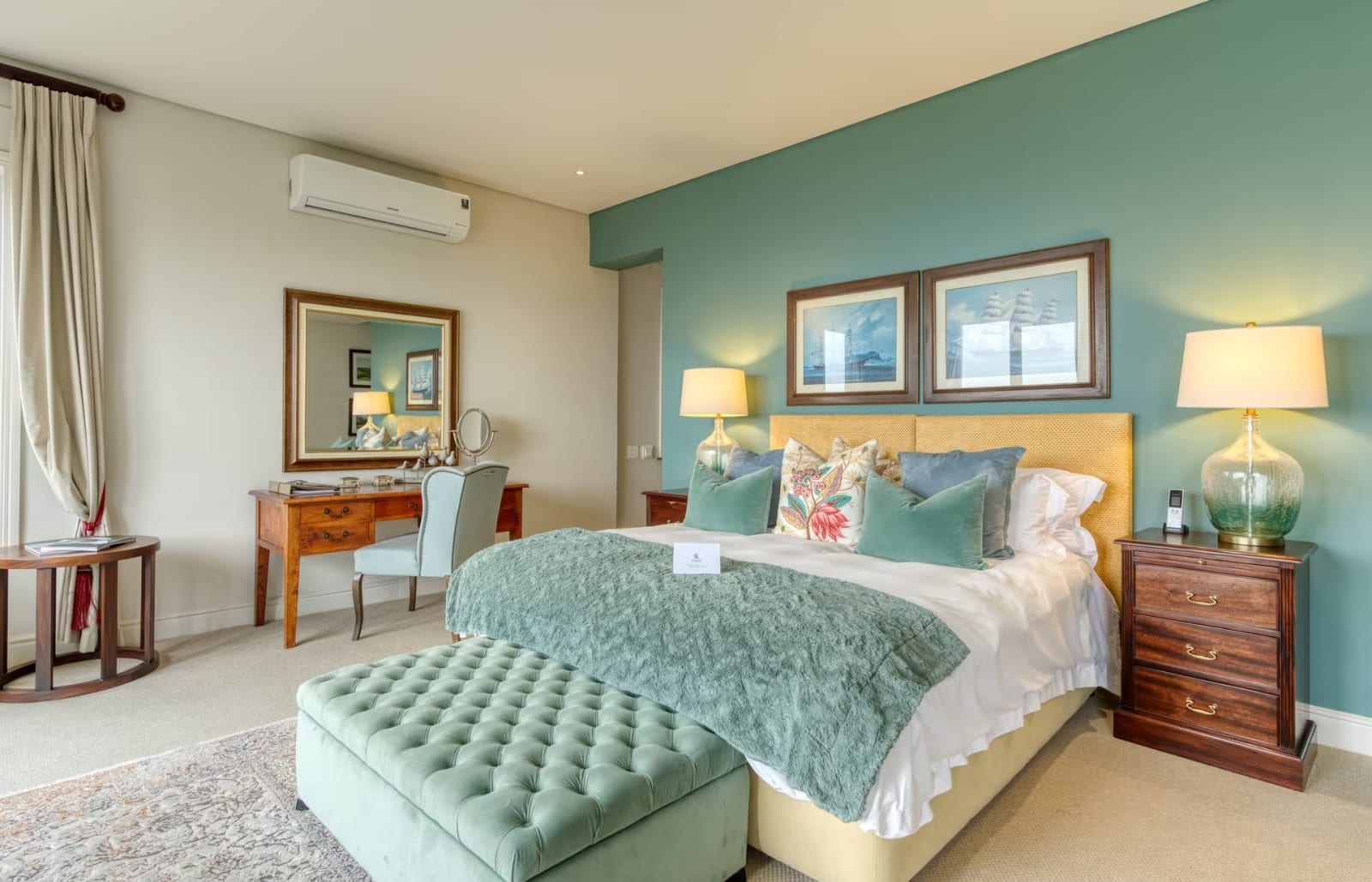 Superior sea facing suites at Tintswalo Boulders