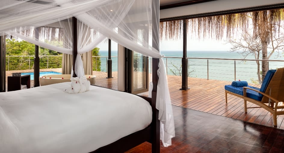 Two Bedroom Sea View Pool Villa plunge pool overlooking the ocean, Anantara Bazaruto Island Resort