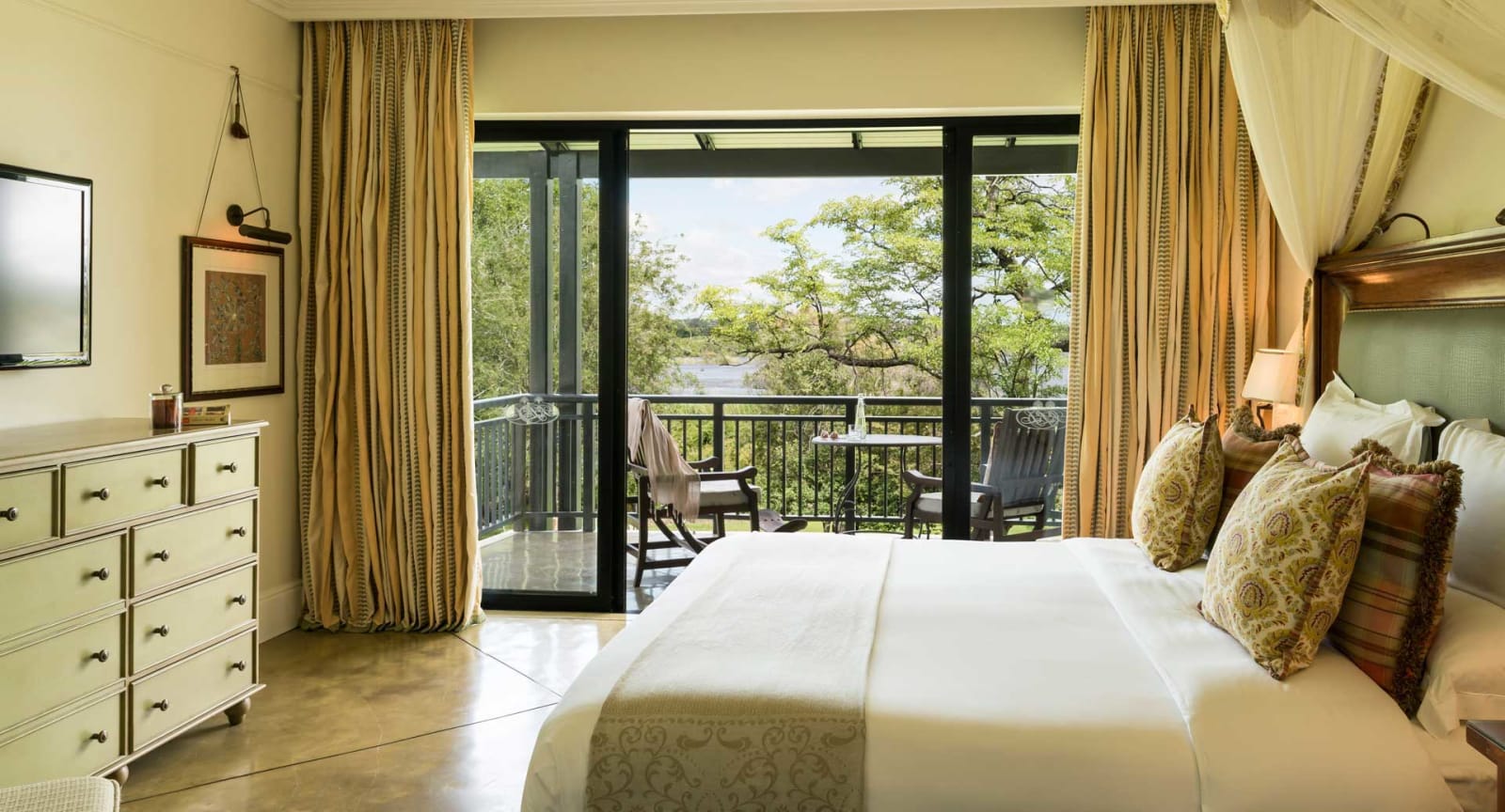 Premier Garden Balcony Room with king bed, The Royal Livingstone