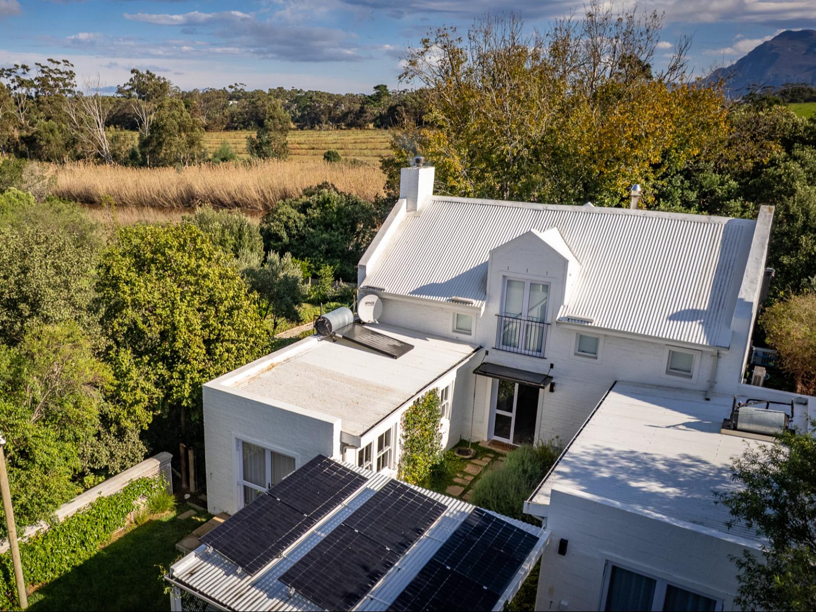 Riverside Cottage - Stanford Country Cottages
