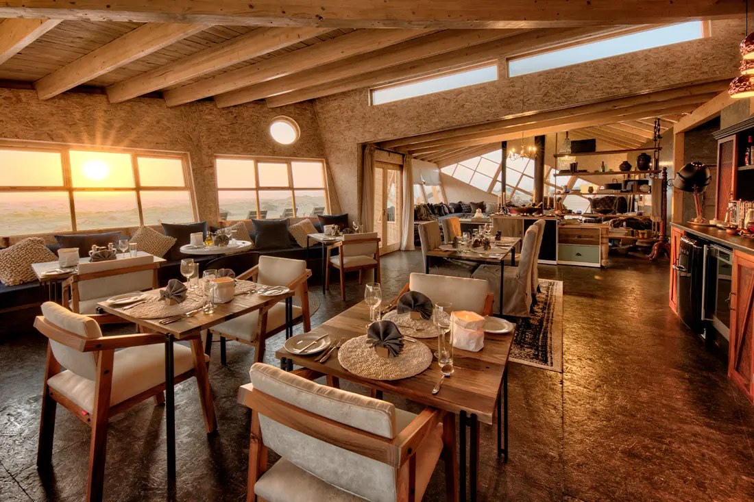 Shipwreck Lodge
