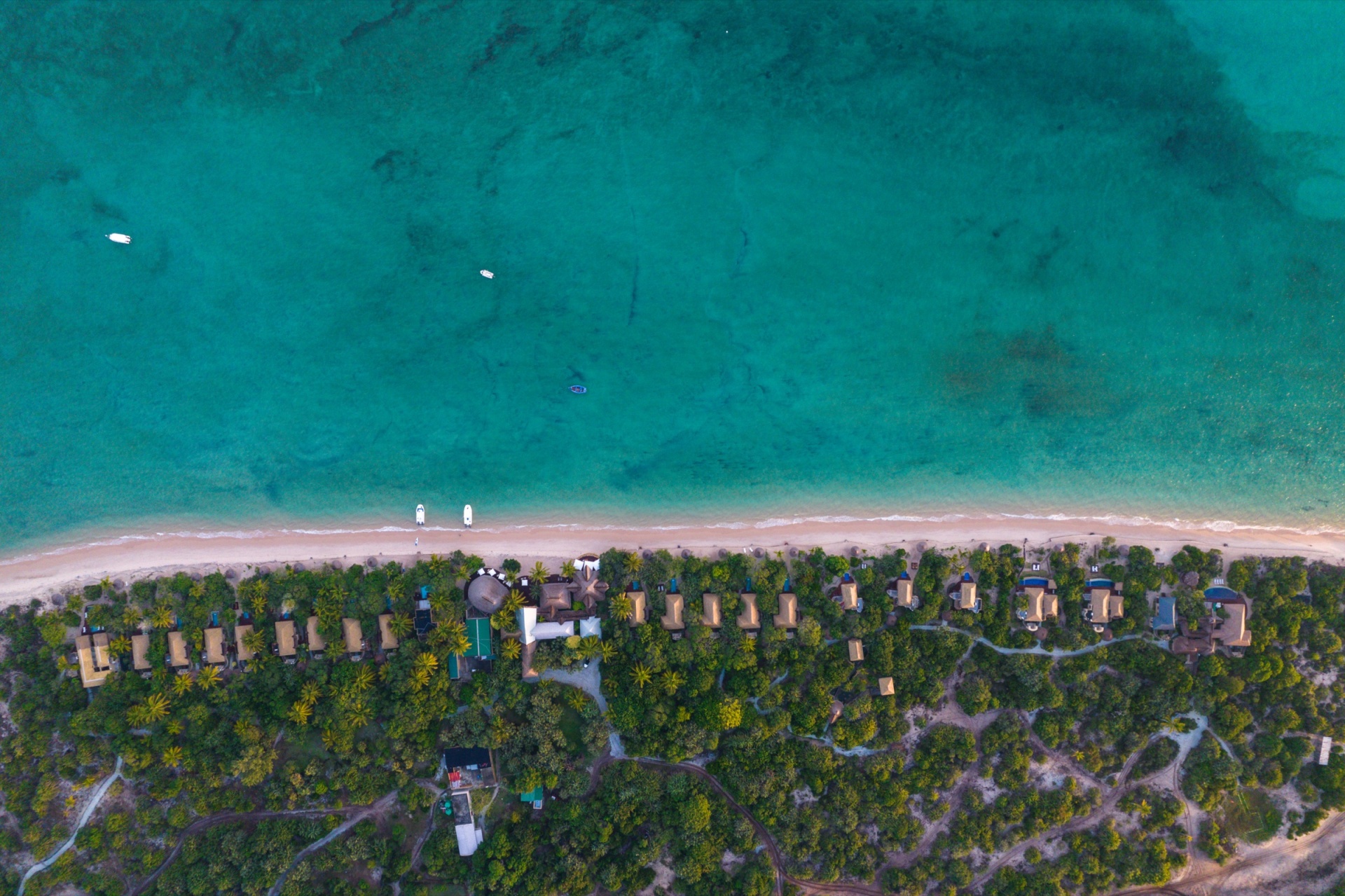 Azura Benguerra Island
