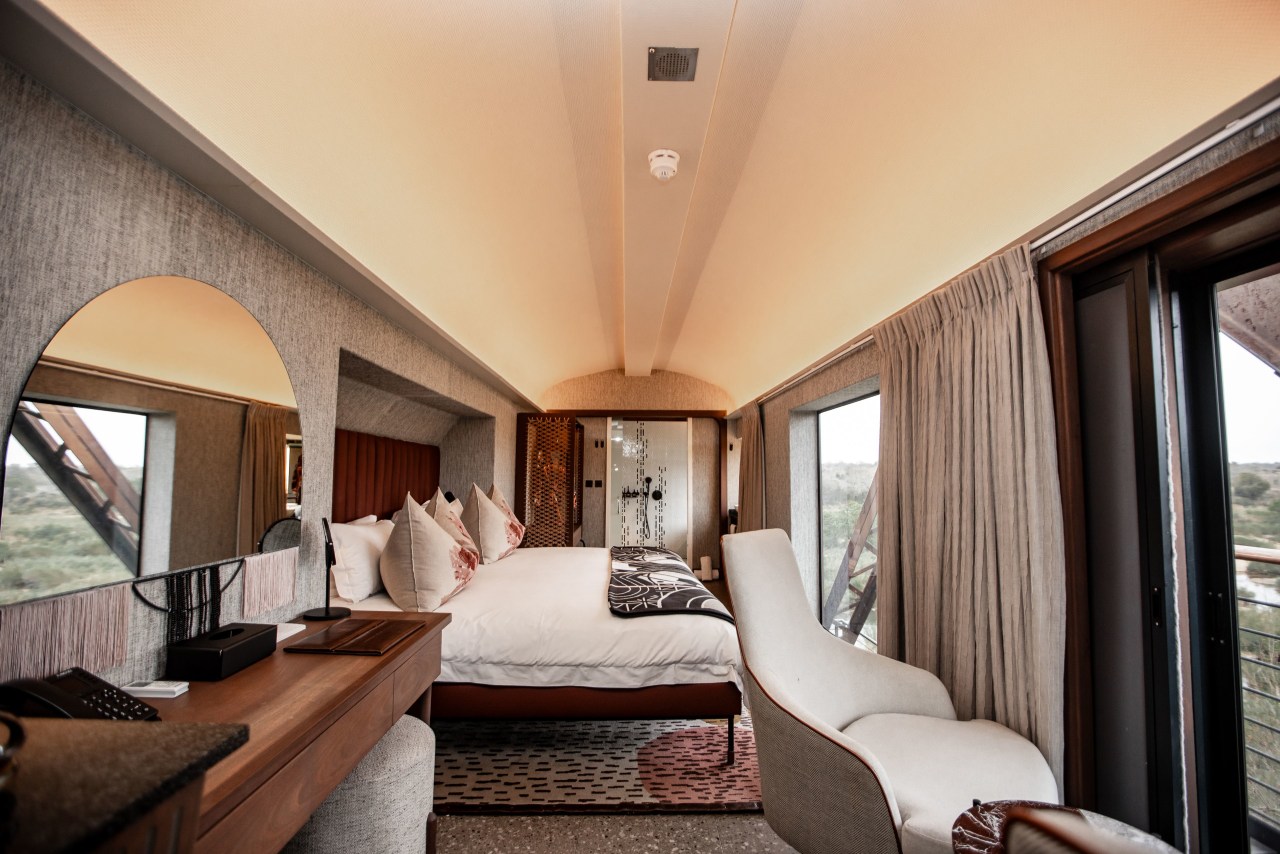 Train Carriage Suite