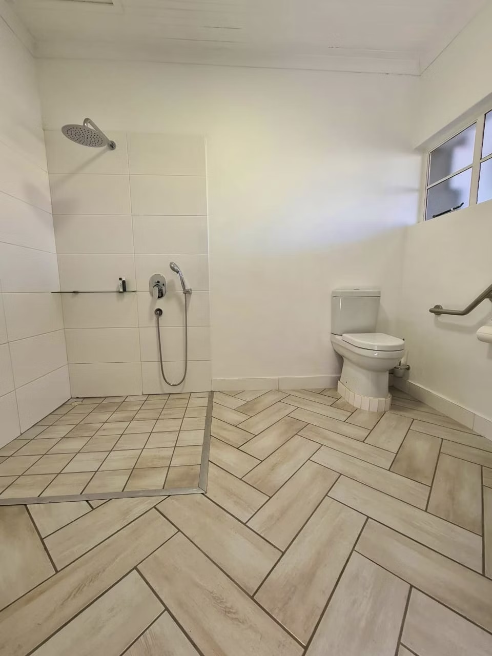 Guesthouse Room 4 - Wheelchair compatible