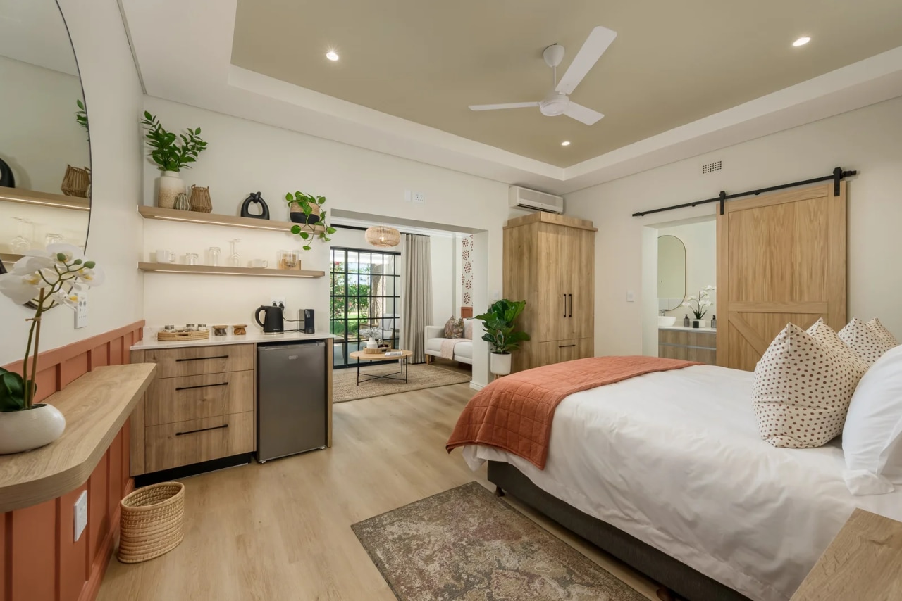 Firefinch Suite at Lupus Den Country House