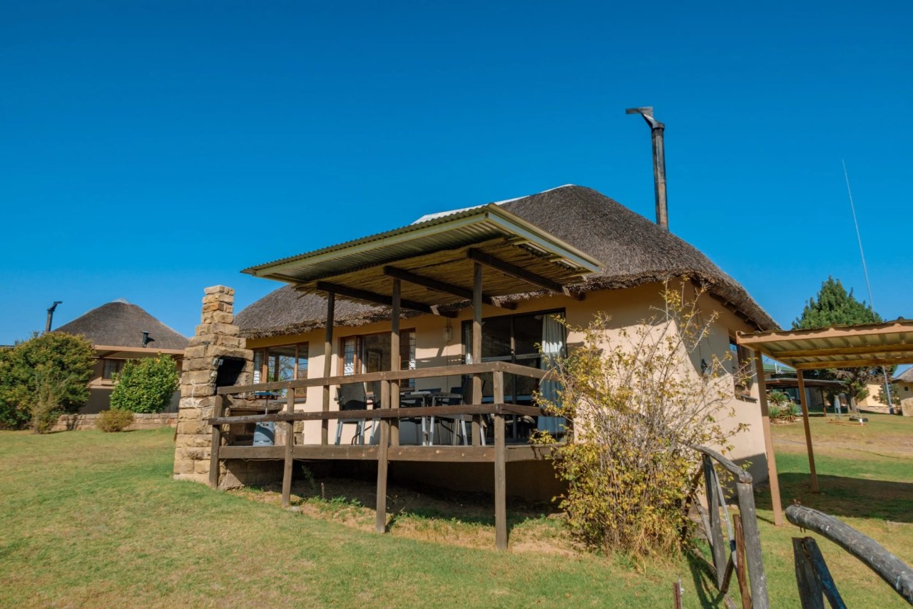 Cottage 6 - 6 Sleeper Chalet
