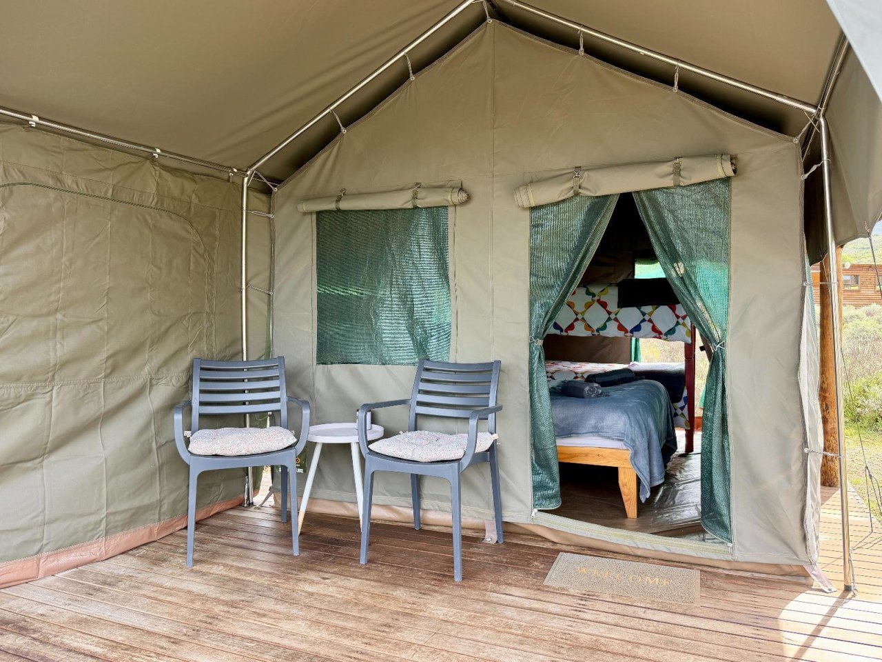 De Kuile Glamp Tent Family (Bokmakierie)