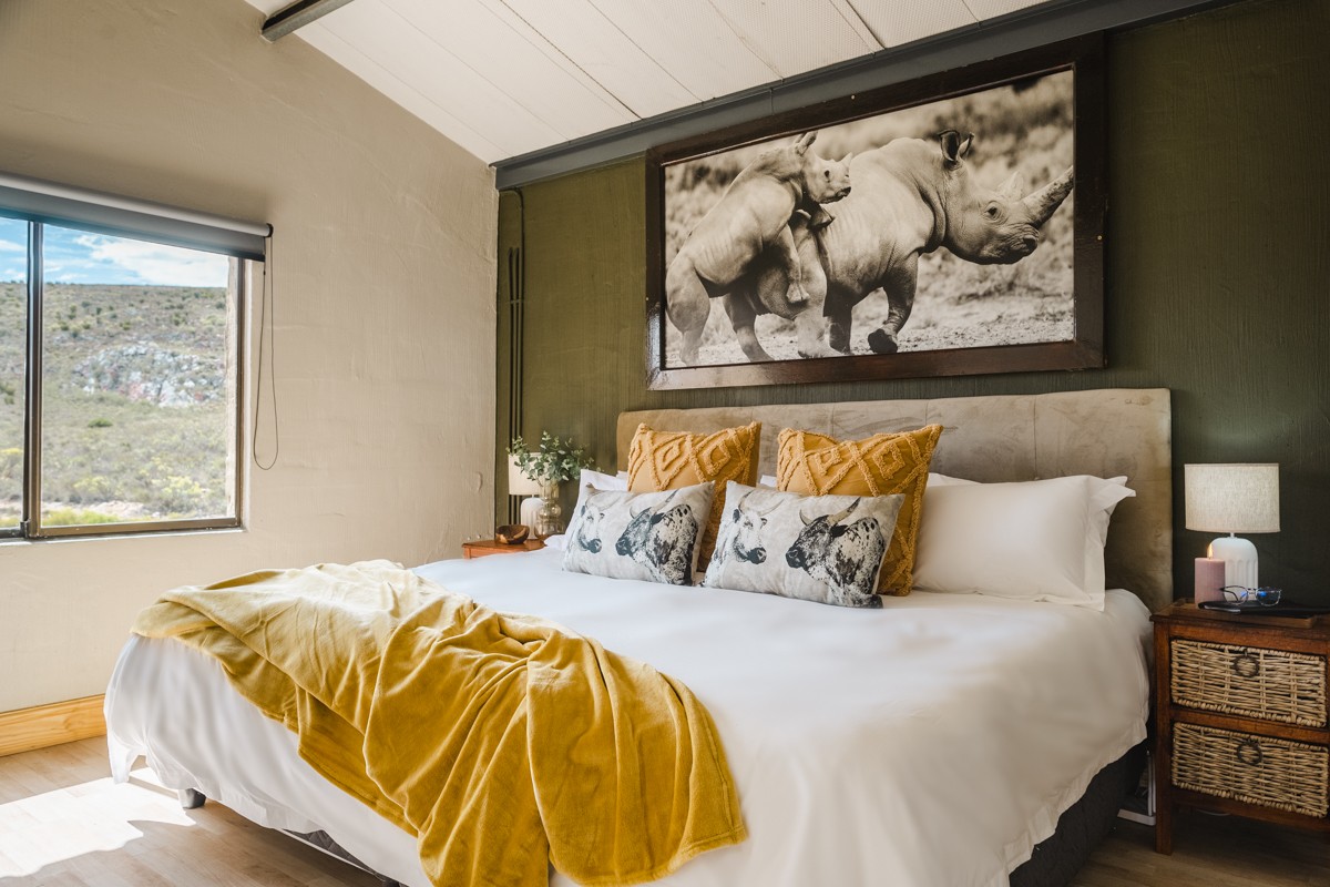 Kudukloof off-grid mountain lodge exterior
