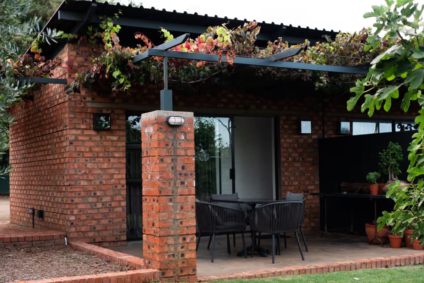 Fig Tree Cottage - Photo 1
