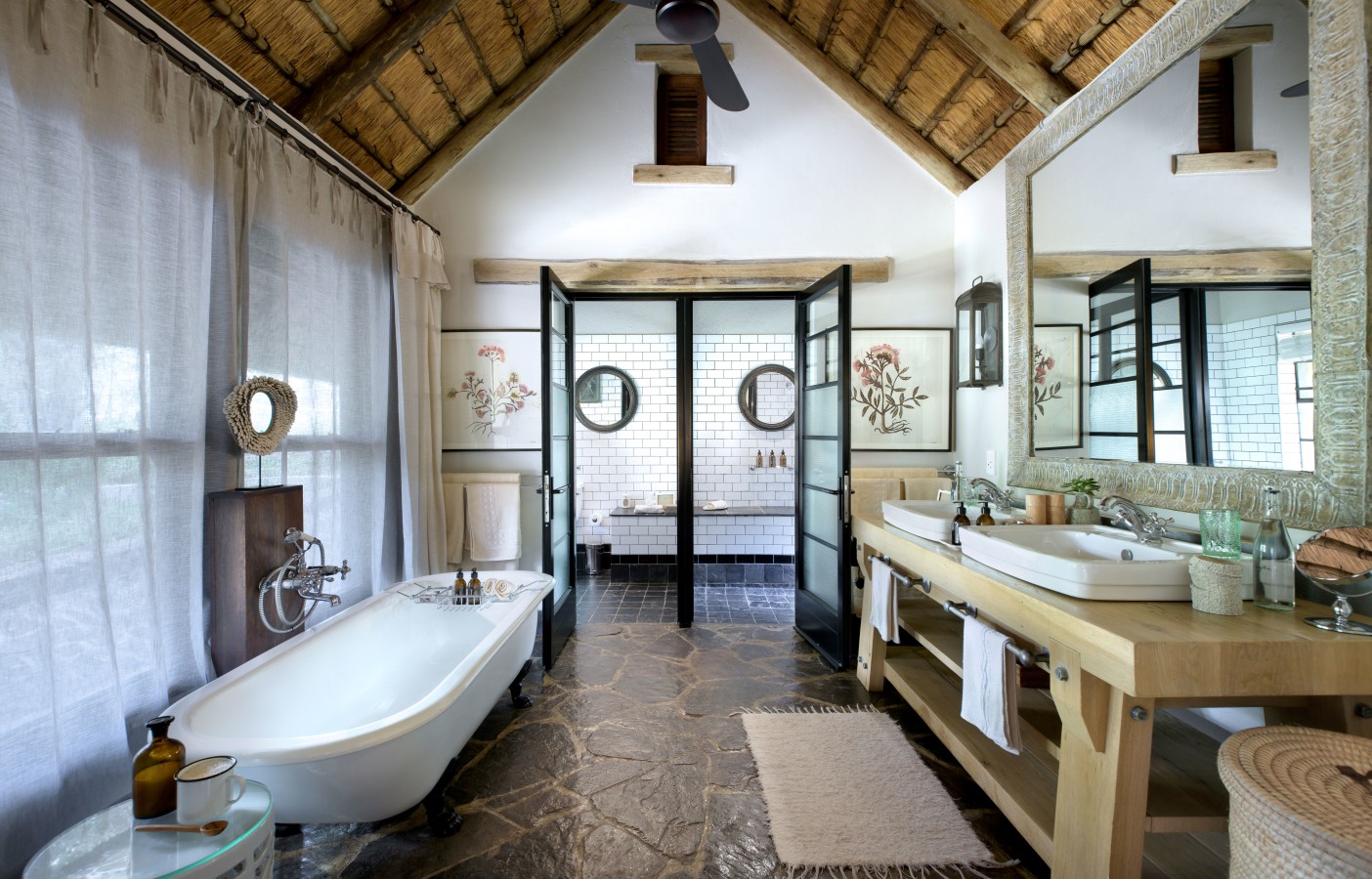 Castleton Bathroom Dook at Singita Castleton