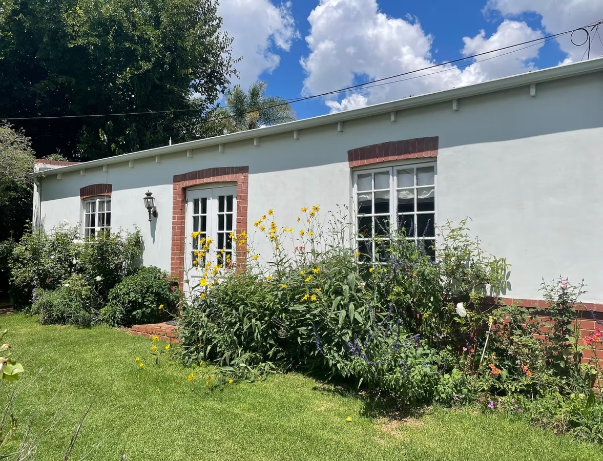 The Rose Cottage - Photo 1