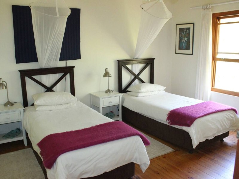 Acacia Cottage