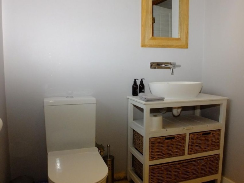 Cosmos: Exterior Studio Room - Photo 4