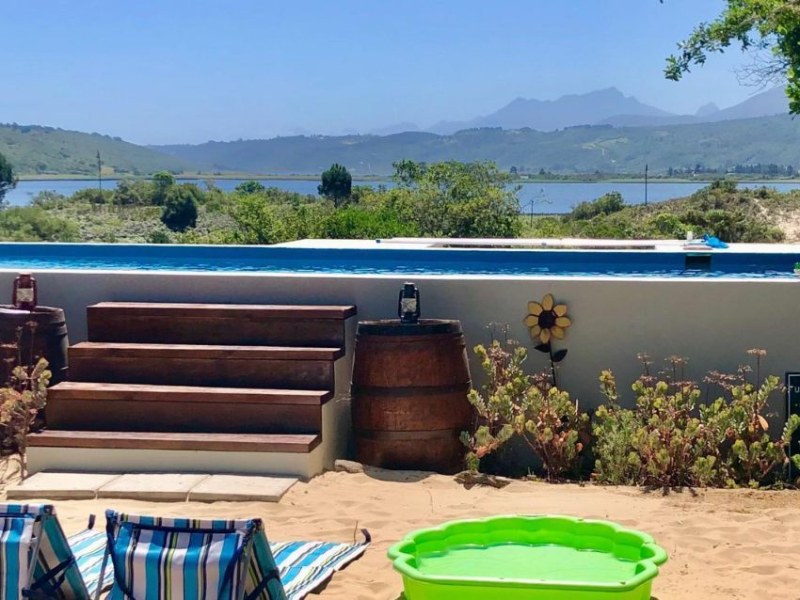 Equleni Guest Farm