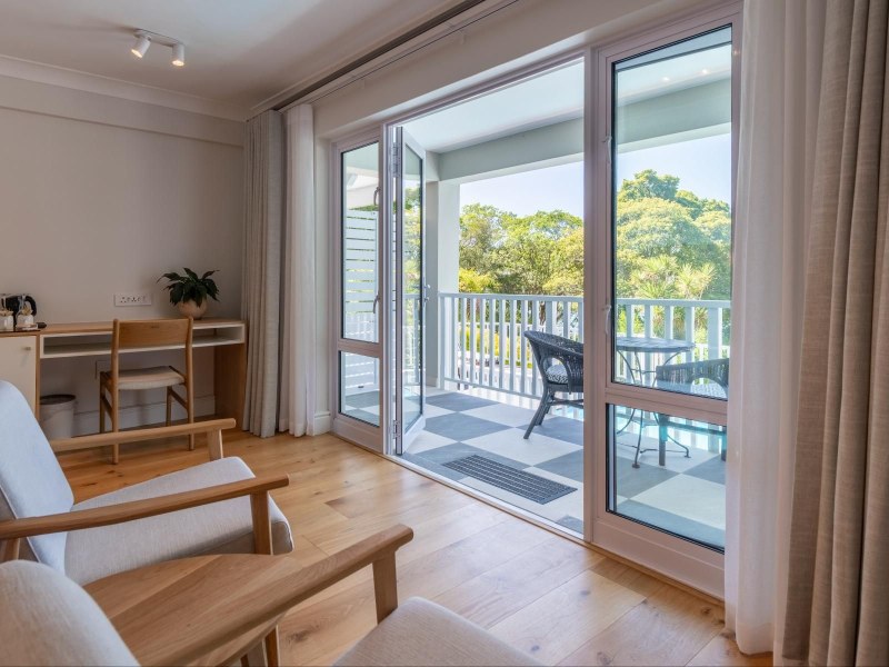 Hide Away Guest House