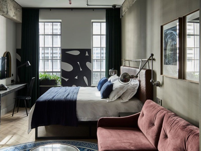 Gorgeous George Hotel