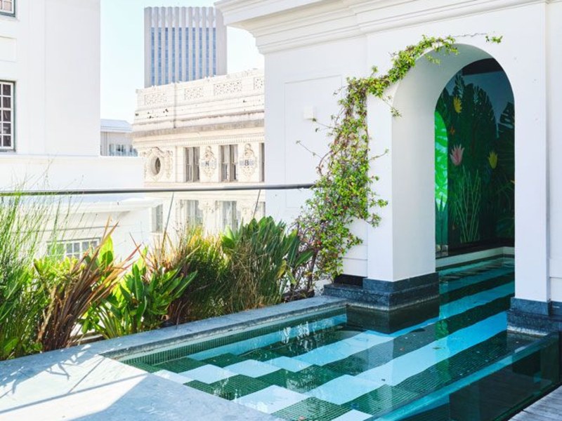 Gorgeous George Hotel