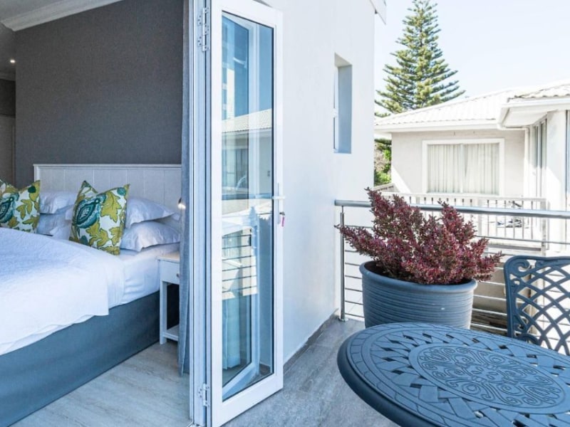 Whale Coast Ocean Villa
