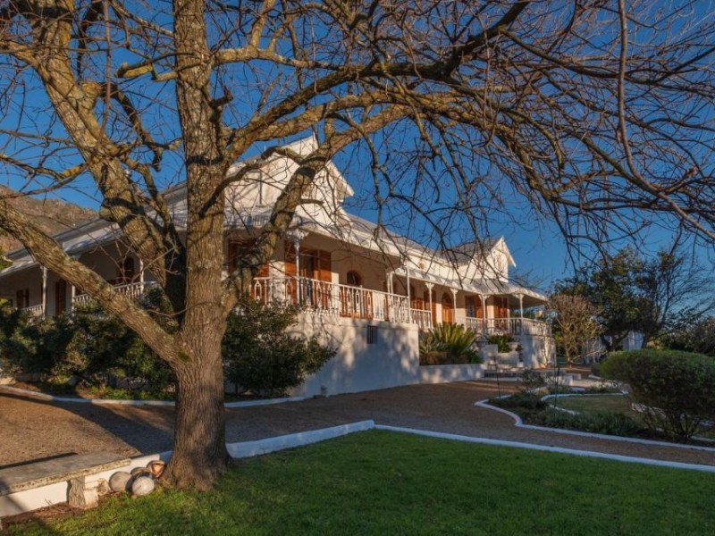 Merindol Manor