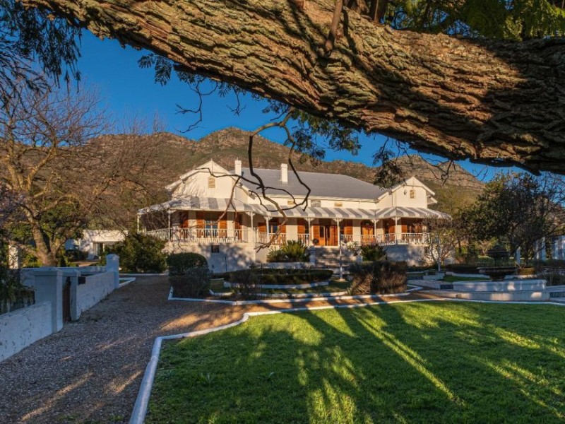 Merindol Manor