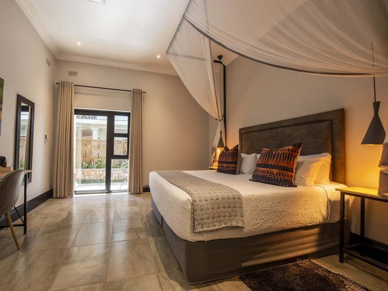Nkosi Guest Lodge
