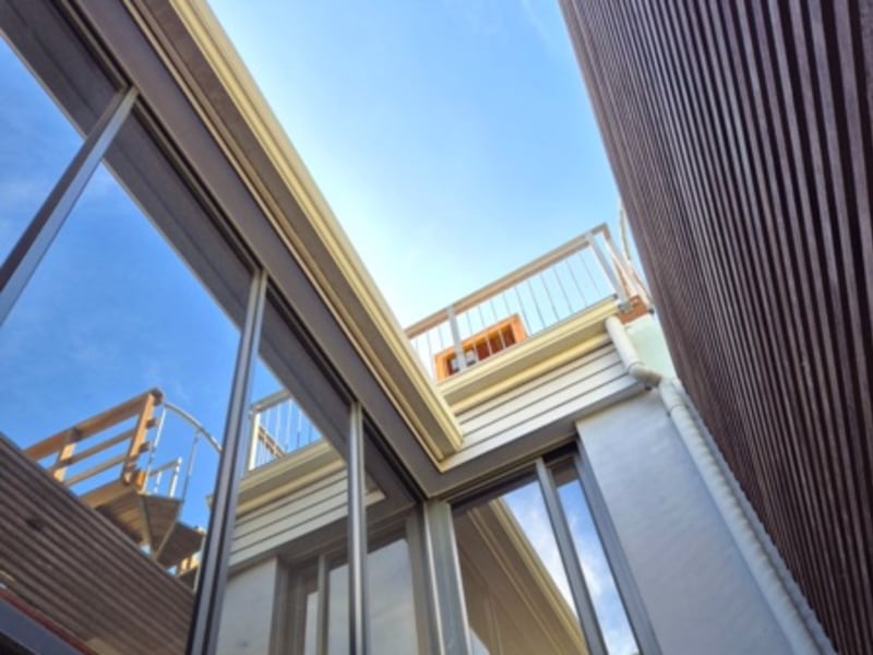 77 Loader Street - courtyard void