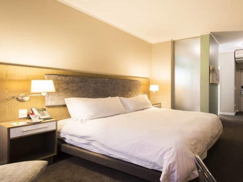 Standard Room at aha Harbour Bridge Hotel & Suites